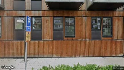 Lägenheter att hyra i Örebro - Bild från Google Street View Lägenheter att hyra i Örebro - Bild från Google Street View