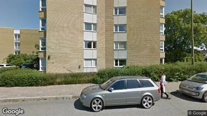 Lägenheter att hyra i Limhamn/Bunkeflo - Bild från Google Street View Lägenheter att hyra i Limhamn/Bunkeflo - Bild från Google Street View