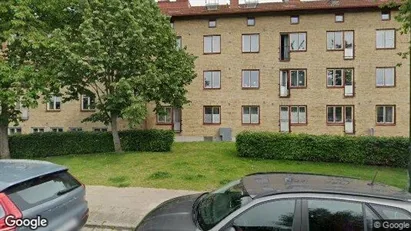 Lägenheter att hyra i Limhamn/Bunkeflo - Bild från Google Street View Lägenheter att hyra i Limhamn/Bunkeflo - Bild från Google Street View