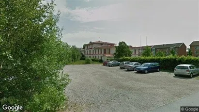 Lägenheter att hyra i Örebro - Bild från Google Street View Lägenheter att hyra i Örebro - Bild från Google Street View